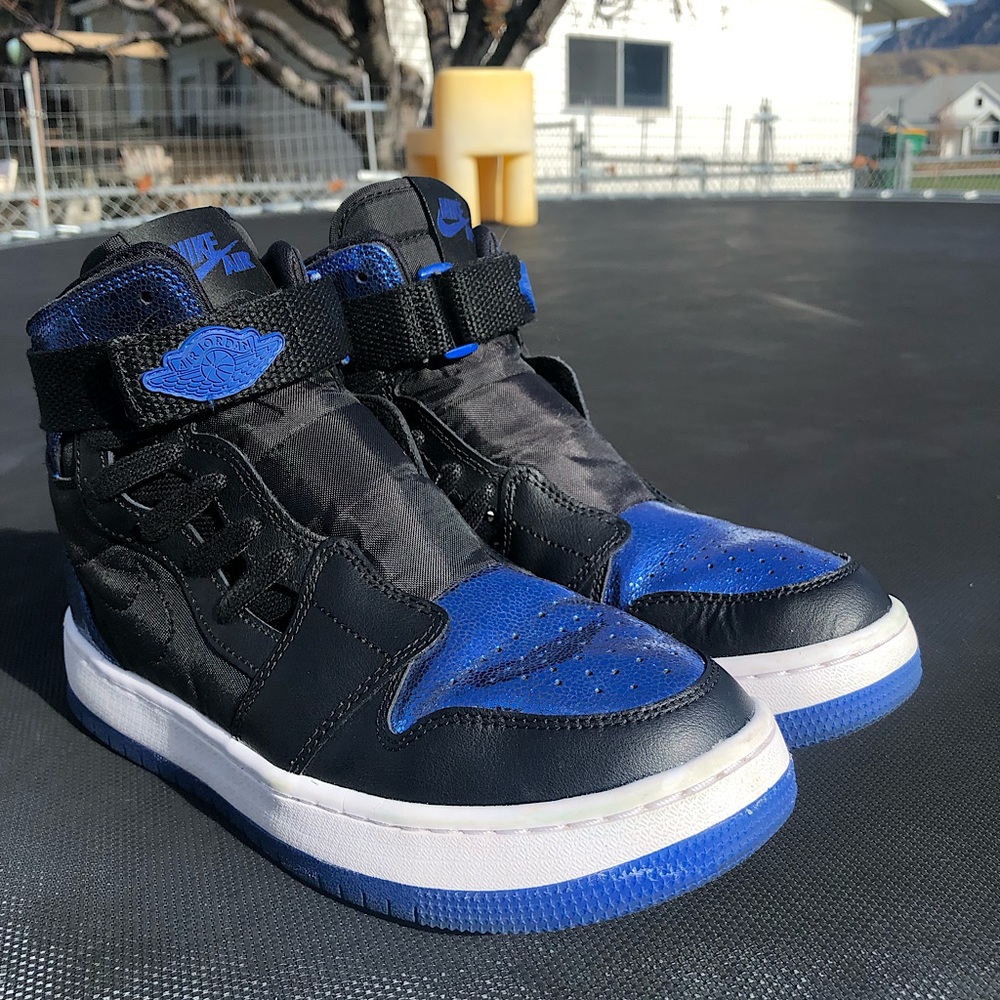 NIKE JORDAN Nova X’s